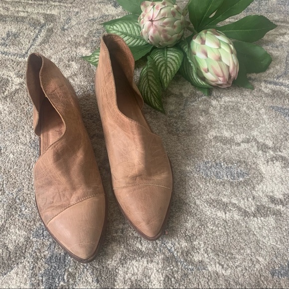 Free People Shoes - FREE PEOPLE royale cutout flat booties leather
